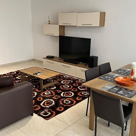 Your Elegant Home Away From Home Shared Apartment Only With Host Żebbuġ Kültér fotó