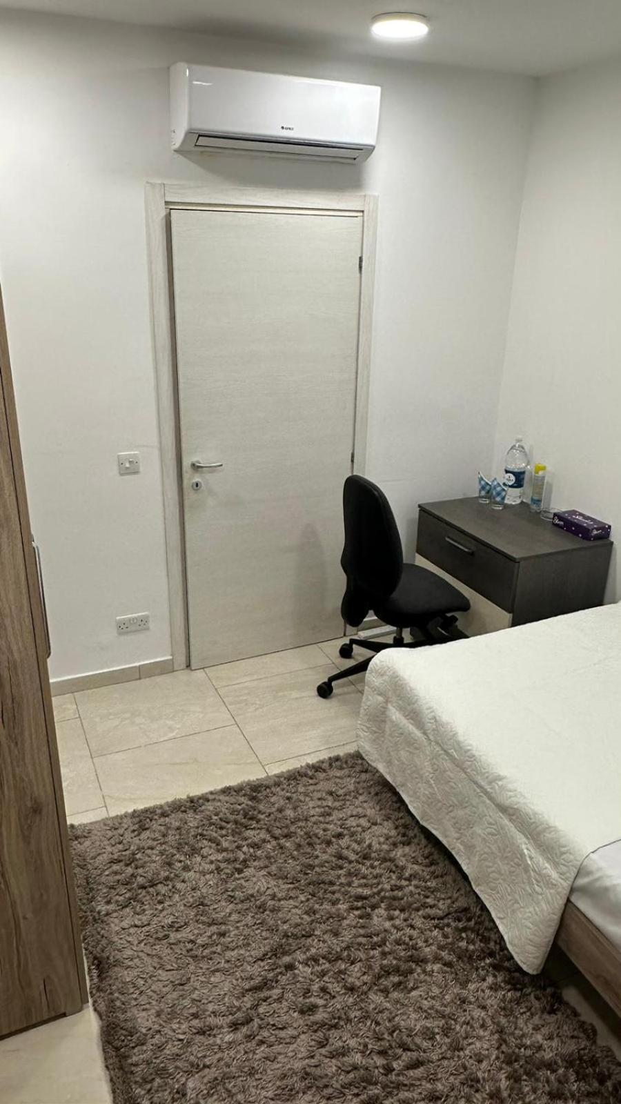 Your Elegant Home Away From Home Shared Apartment Only With Host Żebbuġ Kültér fotó