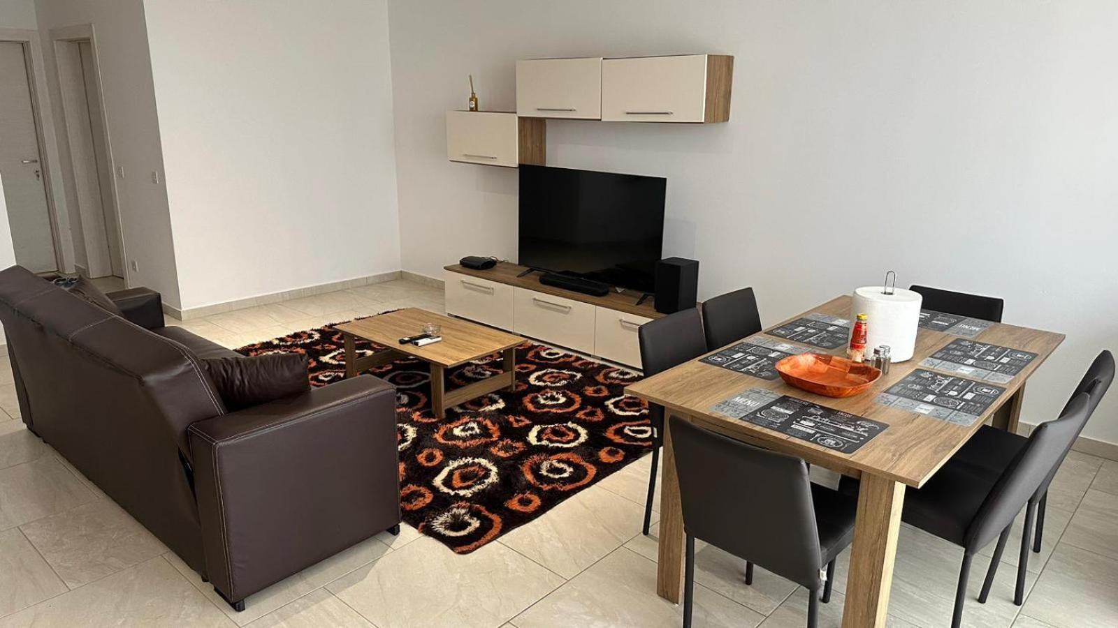 Your Elegant Home Away From Home Shared Apartment Only With Host Żebbuġ Kültér fotó