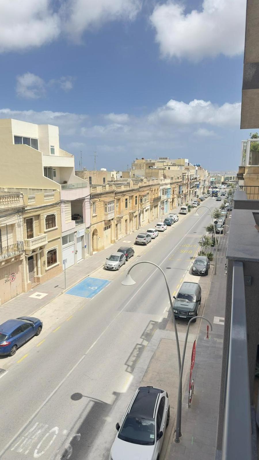 Your Elegant Home Away From Home Shared Apartment Only With Host Żebbuġ Kültér fotó